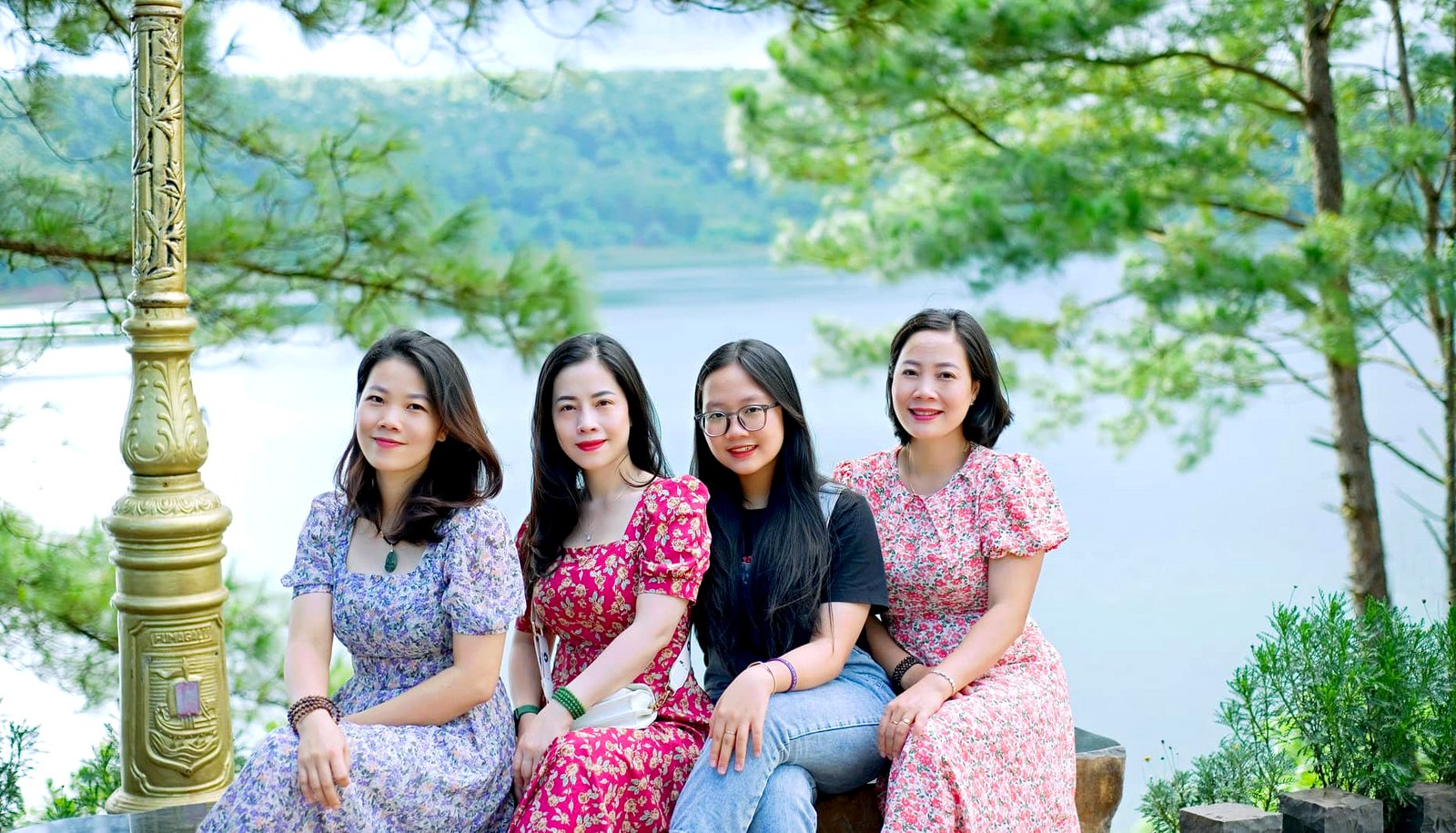 ĐI XEM BIỂN HỒ T’NƯNG TRÊN NÚI