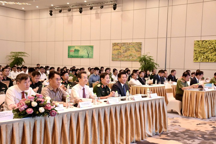 Dự thảo Luật Trí tuệ nhân tạo: Vừa quản lý chặt chẽ, vừa khuyến khích thúc đẩy phát triển đổi mới sáng tạo